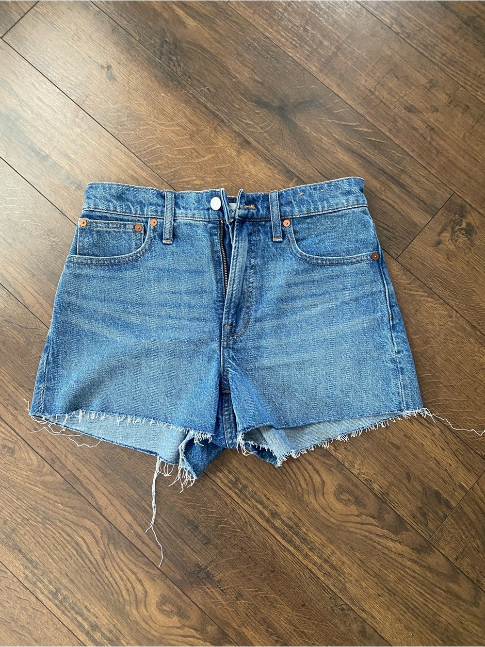 NWT Madewell High-Rise Distressed Denim Shorts - Blue